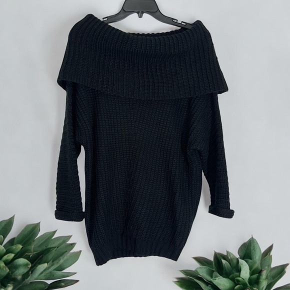 S159 Umgee Black Off-Shoulder Cowl Neck Sweater - Picture 1 of 15